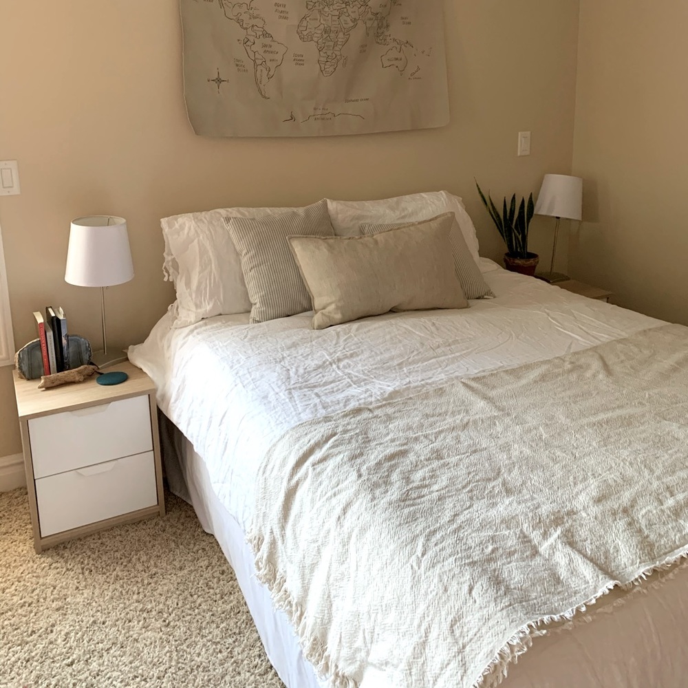 100% linen duvet cover (queen)